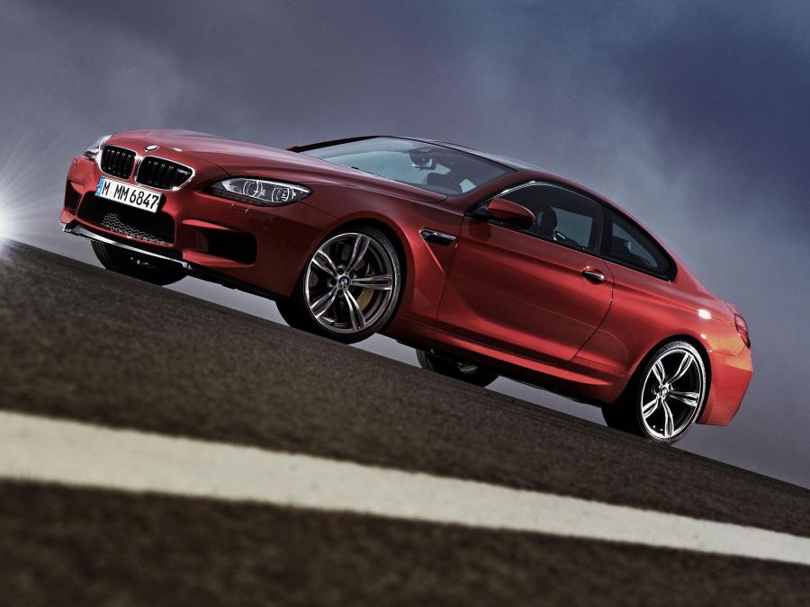  BMW M6 Coupe 2012 года  (фото 13 из 30)